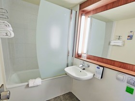 Kyriad Paris Nord – Ecouen La Croix Verte