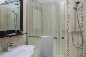 Hotel The Originals Paris Sud Orly-Draveil
