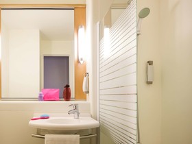 Hôtel ibis Marne-la-Vallée Émerainville