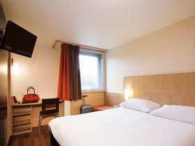 Hôtel ibis Marne-la-Vallée Émerainville
