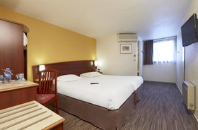 Comfort Hotel Etampes
