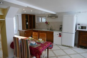 Chalet De Paris
