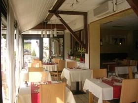 Hotel The Originals Paris Nord Roissy Bagatelle