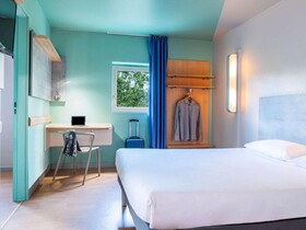ibis budget Grigny Centre