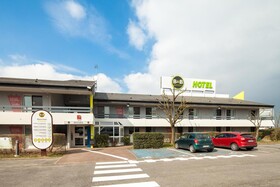 B&B Hotel La Queue En Brie
