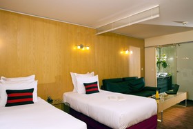 LIEUSAINT - Residhome Appart Hotel Suites Paris Sénart