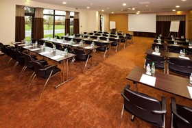 LIEUSAINT - Residhome Appart Hotel Suites Paris Sénart