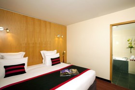 LIEUSAINT - Residhome Appart Hotel Suites Paris Sénart
