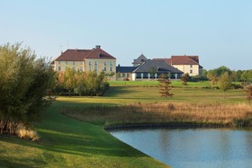 Campanile Val de France