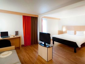 Hôtel ibis Maisons-Laffitte