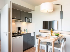 Aparthotel Adagio Access Paris Massy Gare TGV