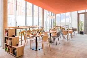 Aparthotel Adagio Access Paris Massy Gare TGV