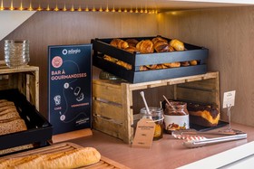 Aparthotel Adagio Access Paris Massy Gare TGV