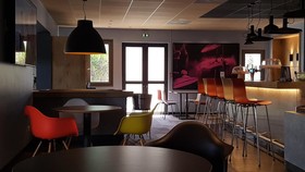 Hôtel ibis Melun
