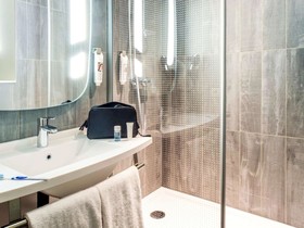 Hôtel ibis Melun