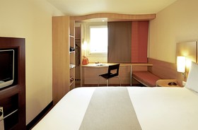 ibis Paris Porte d'Orléans