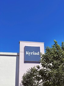 Hotel Kyriad Nemours