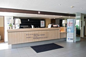 Hotel Kyriad Nemours