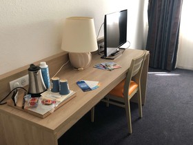 Hotel Kyriad Nemours