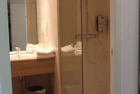 Hotel Kyriad Nemours