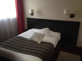 Inter-Hotel Au Pavillon Bleu