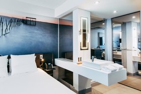 Novotel Paris Coeur d'Orly Airport