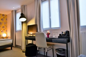 29 Lepic Montmartre