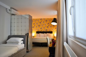 29 Lepic Montmartre