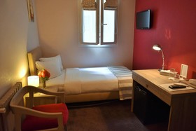 29 Lepic Montmartre