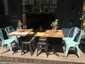 29 Lepic Montmartre