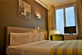 29 Lepic Montmartre