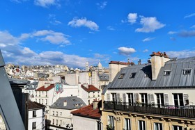 29 Lepic Montmartre