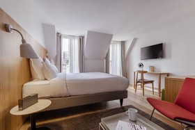 9Hotel République