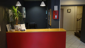 Acacia Hotel
