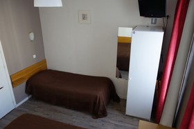 Acacia Hotel