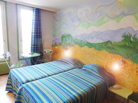 Adonis Paris Hôtel Roma Sacré Cœur