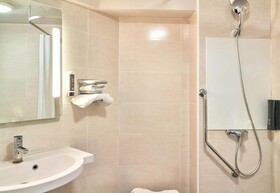 B&B Hotel Paris Porte de la Villette