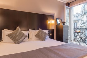 Best Western Premier The Blake Paris Gare Saint Lazare