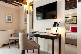 Best Western Plus Hôtel Sydney Opéra