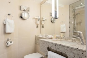 Best Western Plus Hôtel Sydney Opéra