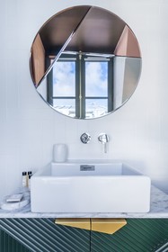 Bob Hotel by Elegancia