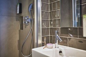 Hotel Campanile Paris 12 - Bercy Village