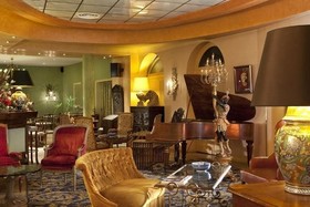 Miss Fuller Hotel