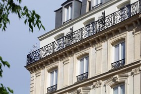 CONTACT HOTEL Alizé Paris Montmartre