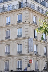 CONTACT HOTEL Alizé Paris Montmartre