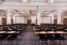Crowne Plaza Paris-Republique