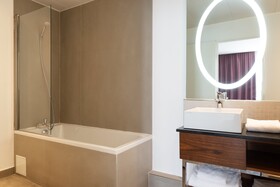 Crowne Plaza Paris-Republique