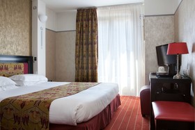 Eiffel Seine Hotel