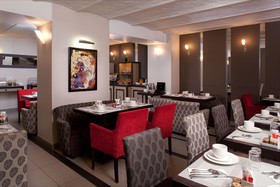 Eiffel Seine Hotel