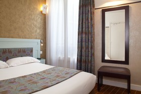Eiffel Seine Hotel